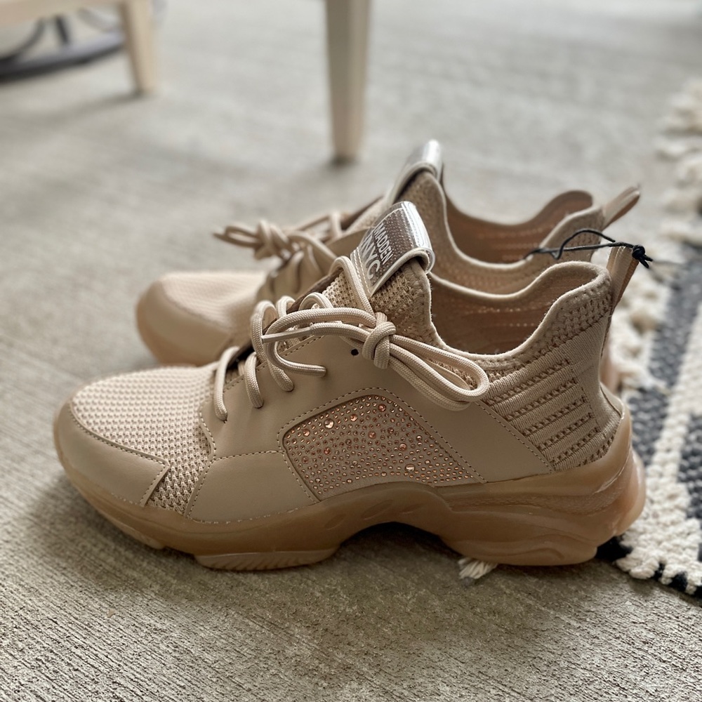 Nude Tan Lace Up Rhinestone Sneakers New Steve Madden
